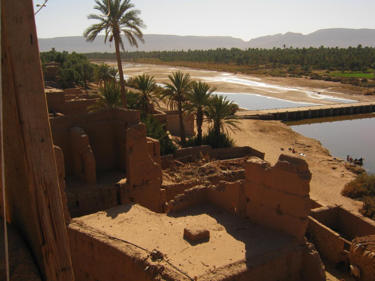 Auberge Toda Kasbah Tinfou Zaouia de Sidi el Mokhtar Ben Ali Exterior foto
